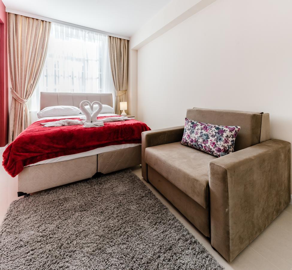 Aparthotel Commercial House Londra