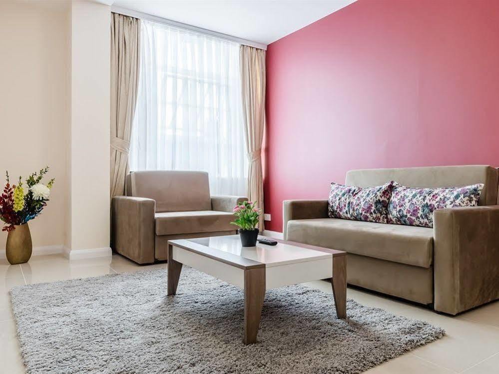 Commercial House Londra